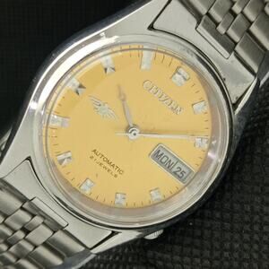 Vintage 1976 Citizen Automatic Mens Silver Watch W/daydate & Gold accents